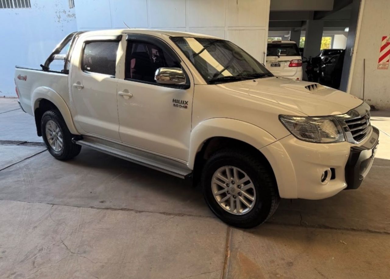 Toyota Hilux Usada en Mendoza, deRuedas