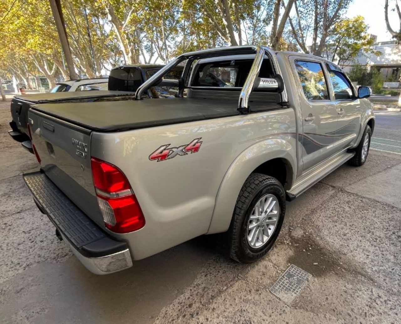 Toyota Hilux Usada en Mendoza, deRuedas