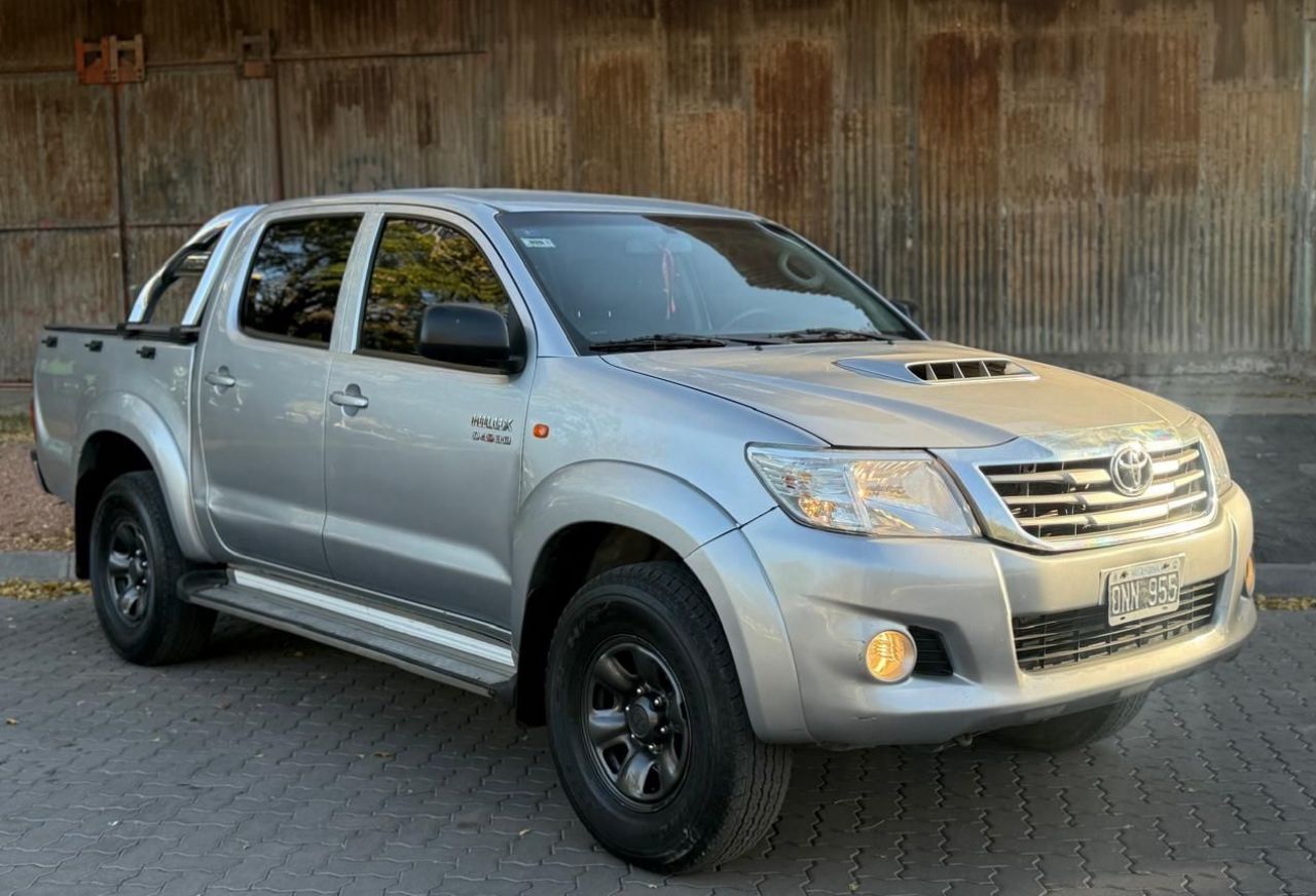 Toyota Hilux Usada en Mendoza, deRuedas