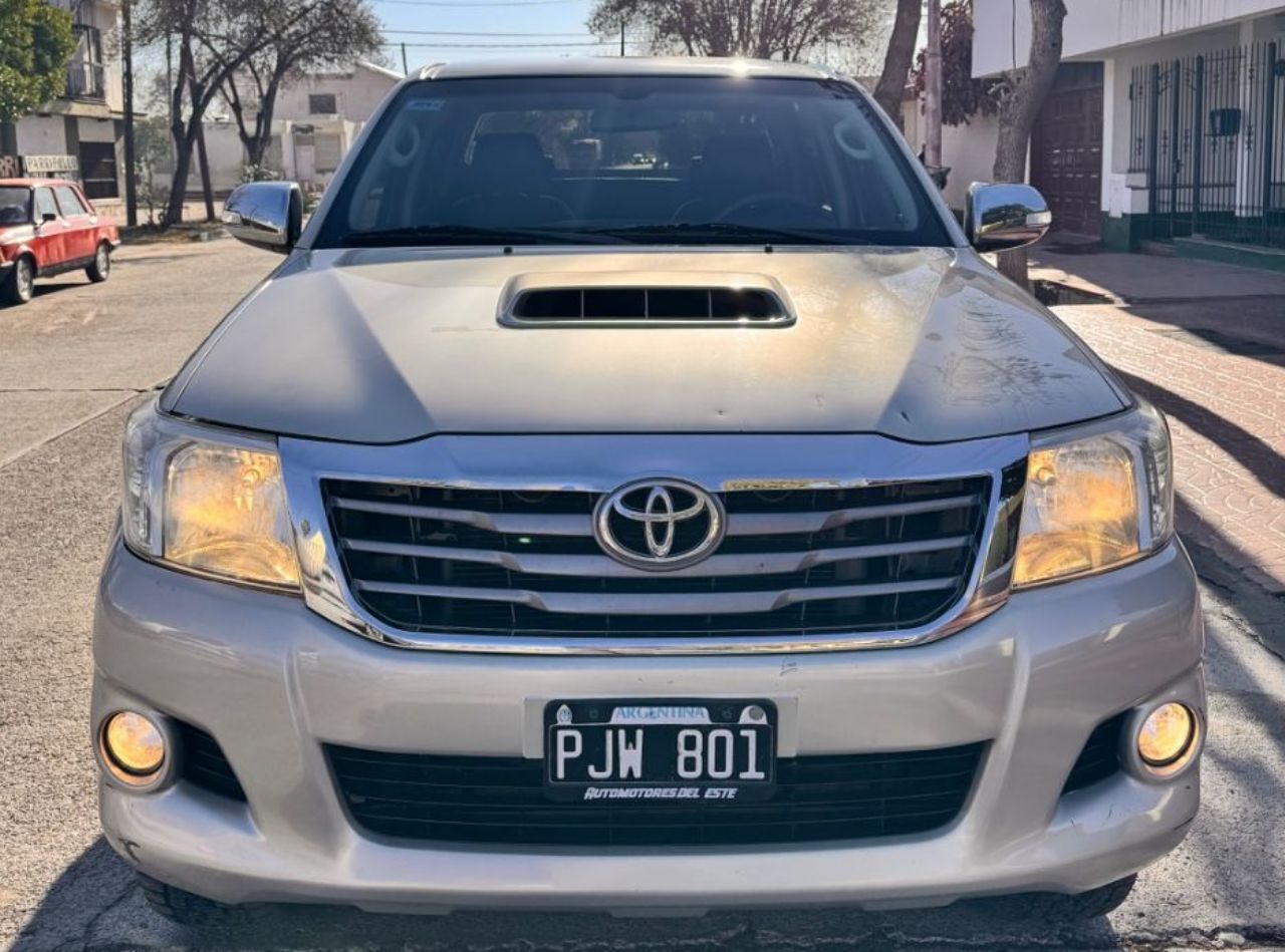 Toyota Hilux Usada en Mendoza, deRuedas