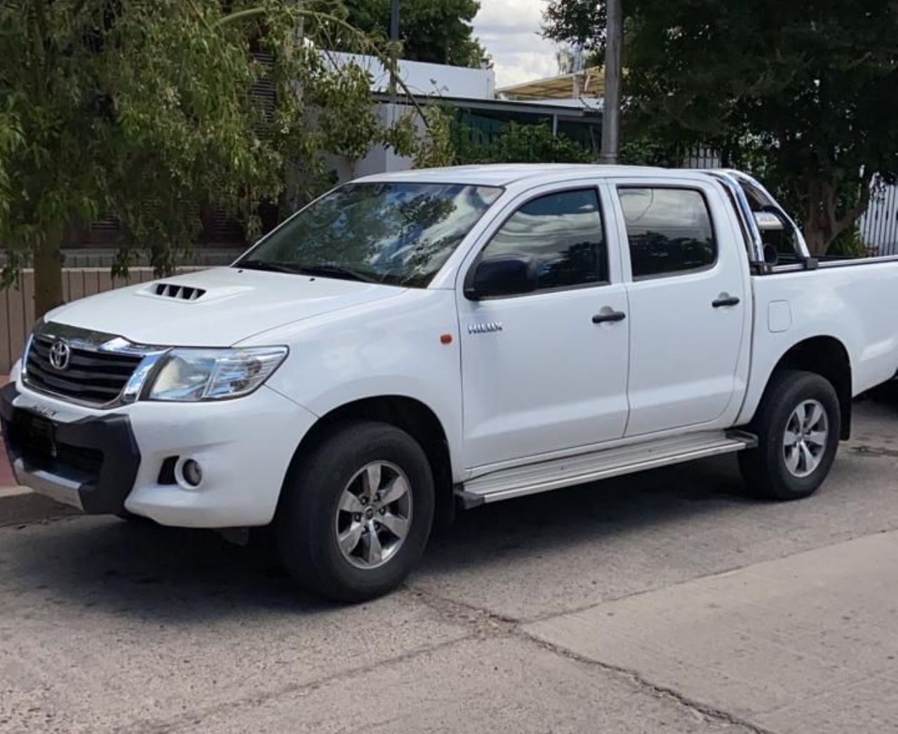 Toyota Hilux Usada en Mendoza, deRuedas