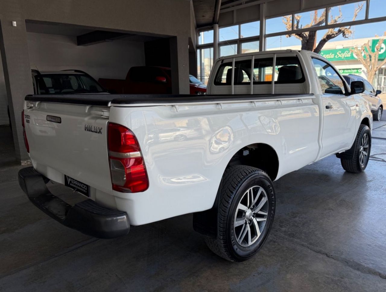 Toyota Hilux Usada Financiado en Mendoza, deRuedas