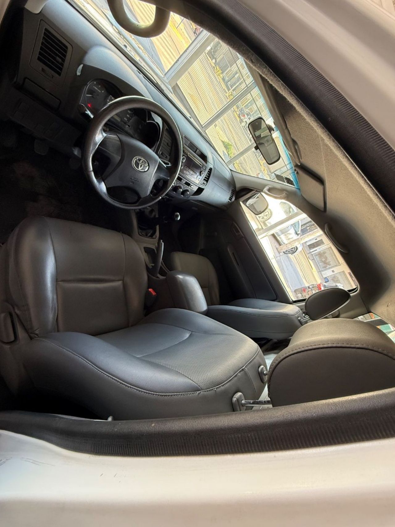 Toyota Hilux Usada Financiado en Mendoza, deRuedas