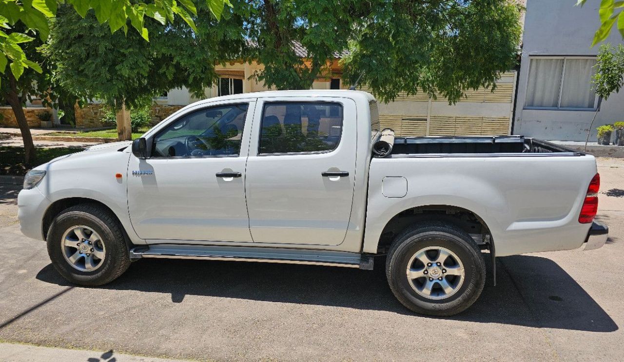 Toyota Hilux Usada en Mendoza, deRuedas