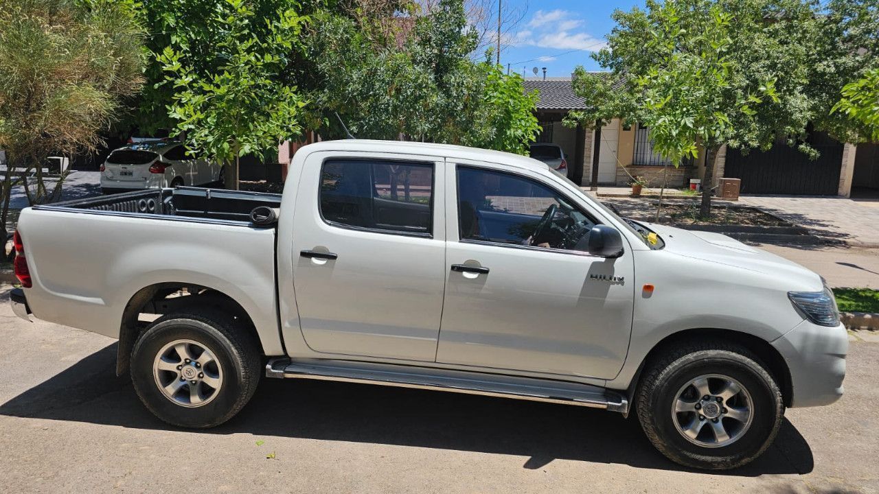 Toyota Hilux Usada en Mendoza, deRuedas