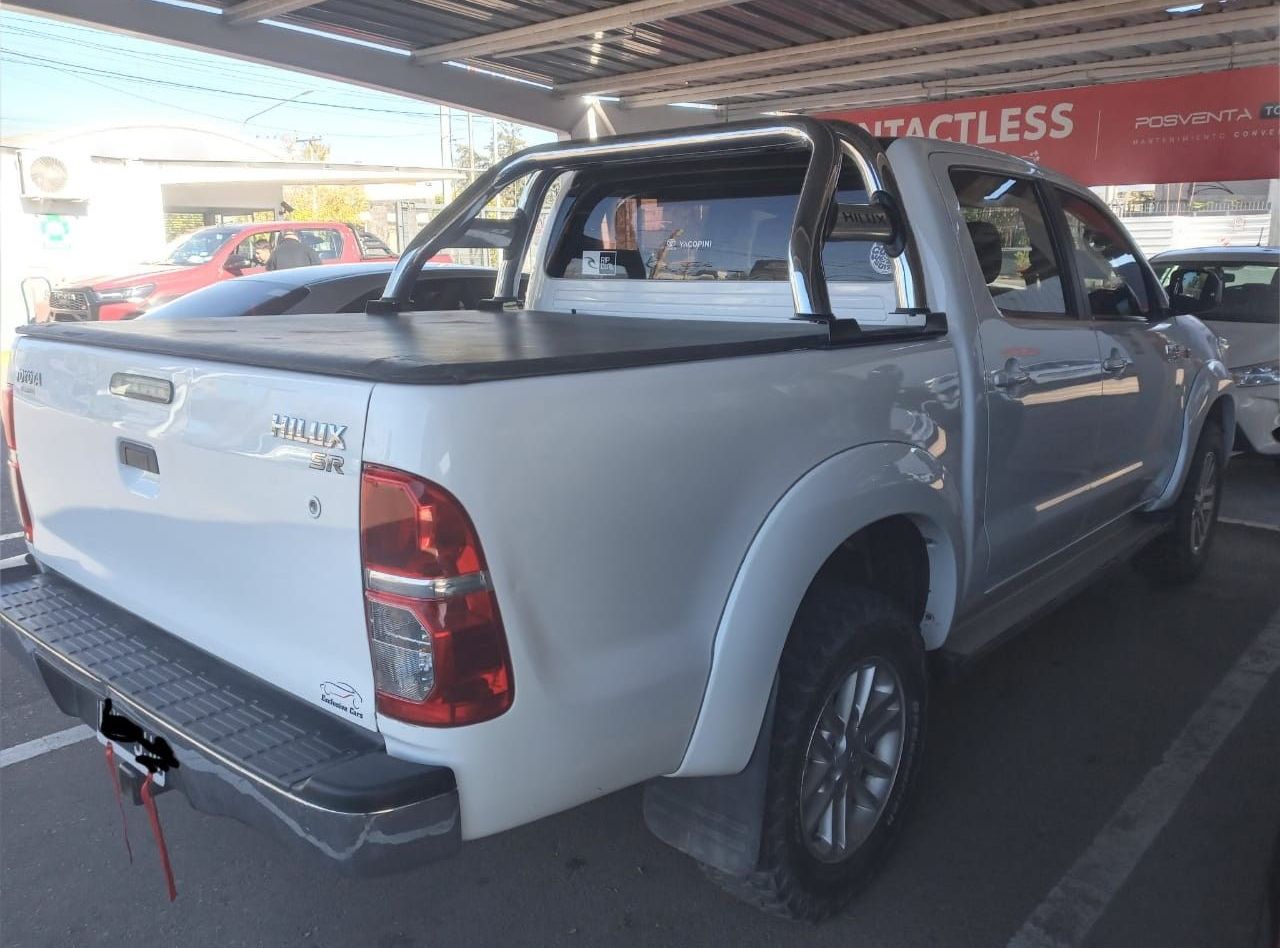 Toyota Hilux Usada en Mendoza, deRuedas