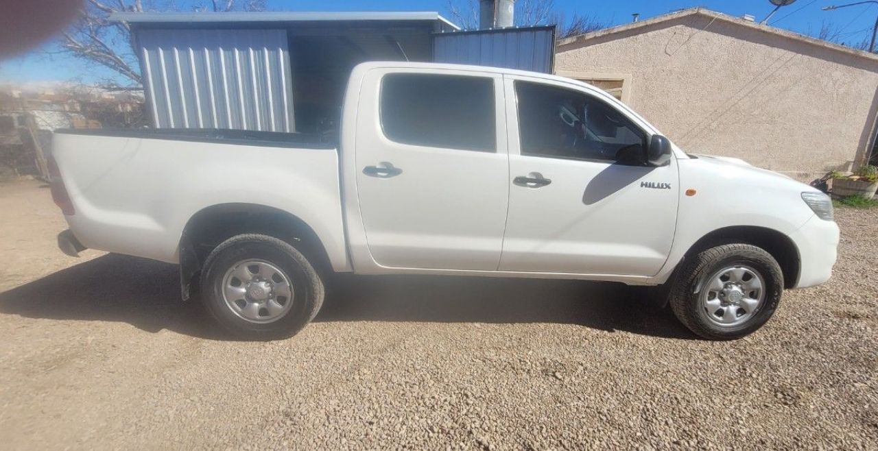 Toyota Hilux Usada en Mendoza, deRuedas