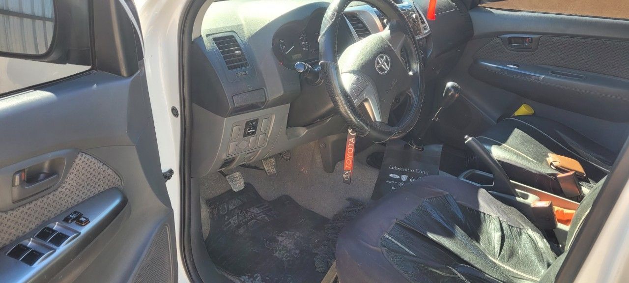 Toyota Hilux Usada en Mendoza, deRuedas