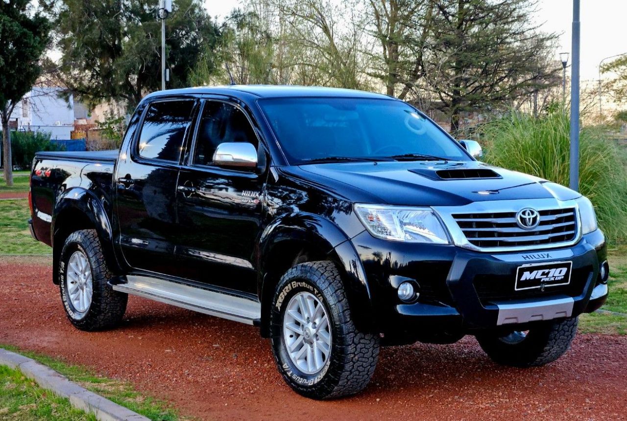 Toyota Hilux Usada Financiado en Mendoza, deRuedas