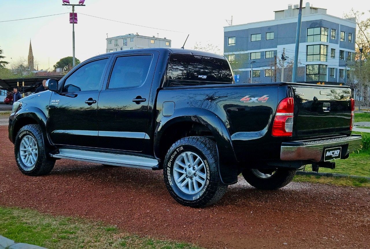 Toyota Hilux Usada Financiado en Mendoza, deRuedas