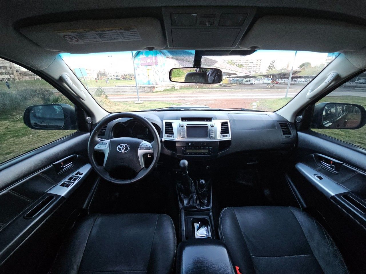 Toyota Hilux Usada Financiado en Mendoza, deRuedas