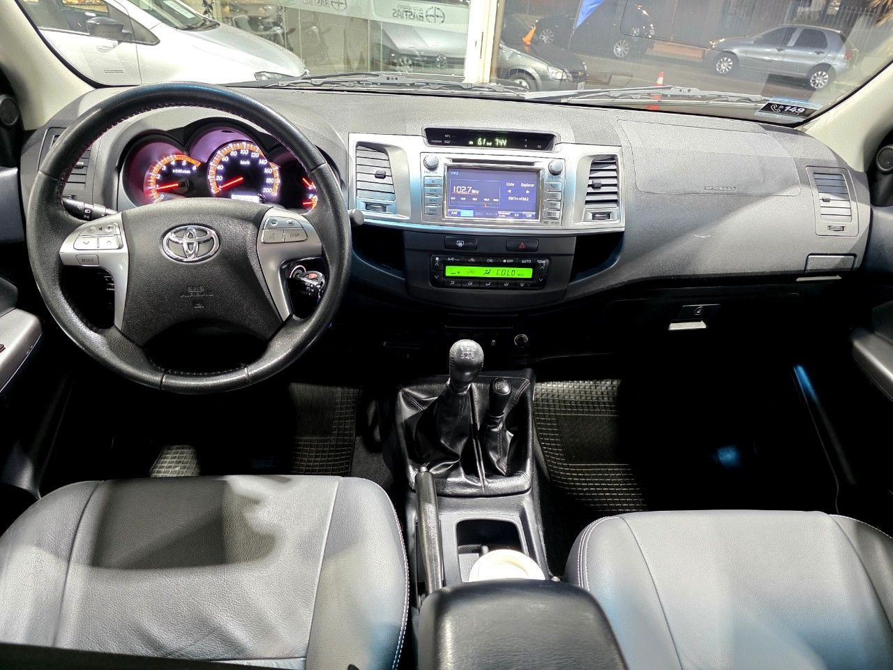 Toyota Hilux Usada Financiado en Mendoza, deRuedas