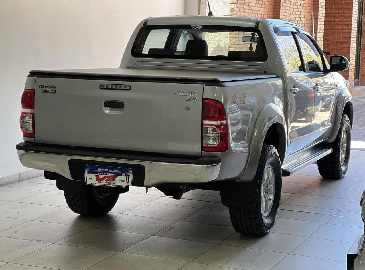 Toyota Hilux Usada Financiado en Mendoza, deRuedas
