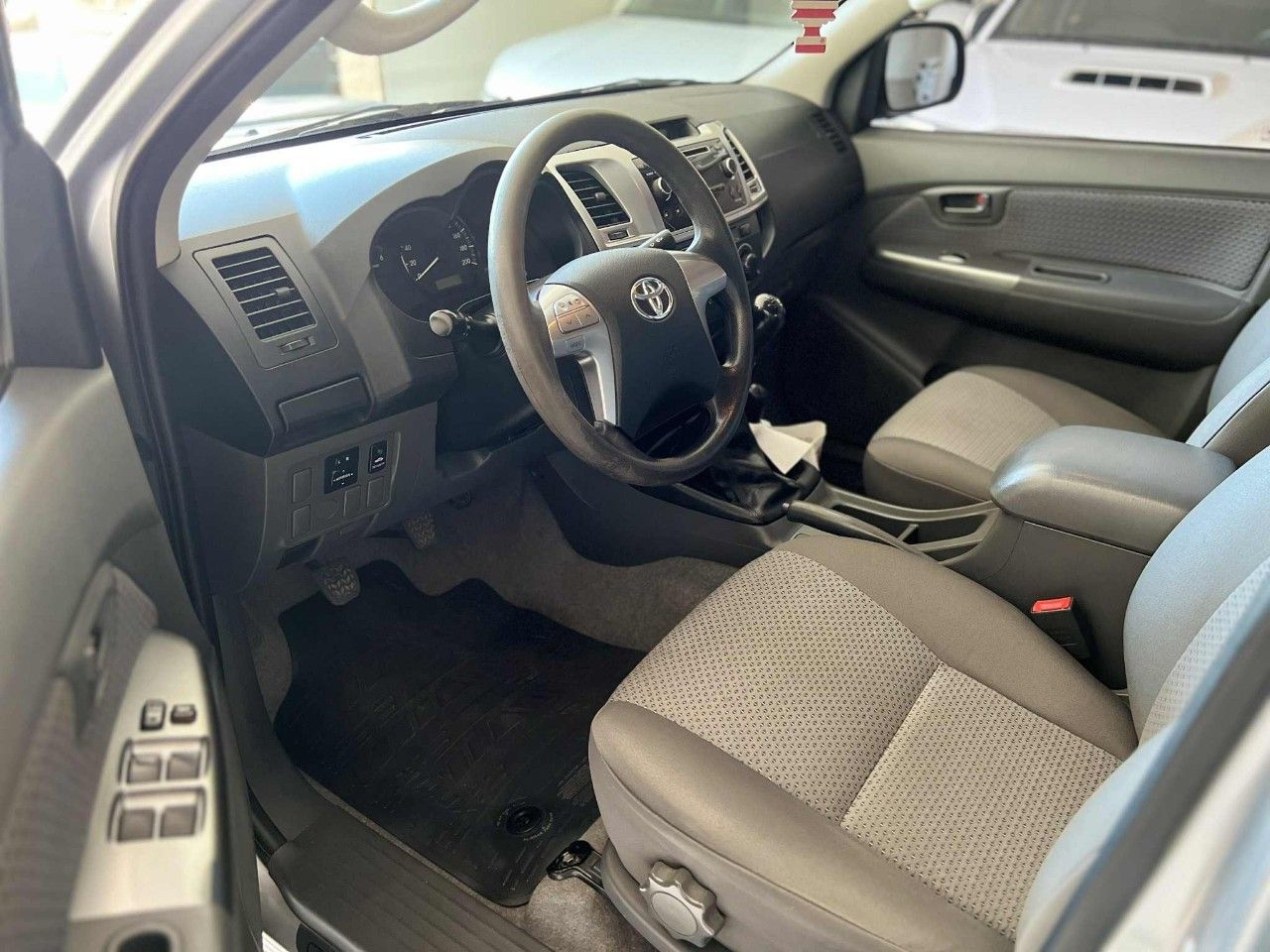 Toyota Hilux Usada Financiado en Mendoza, deRuedas