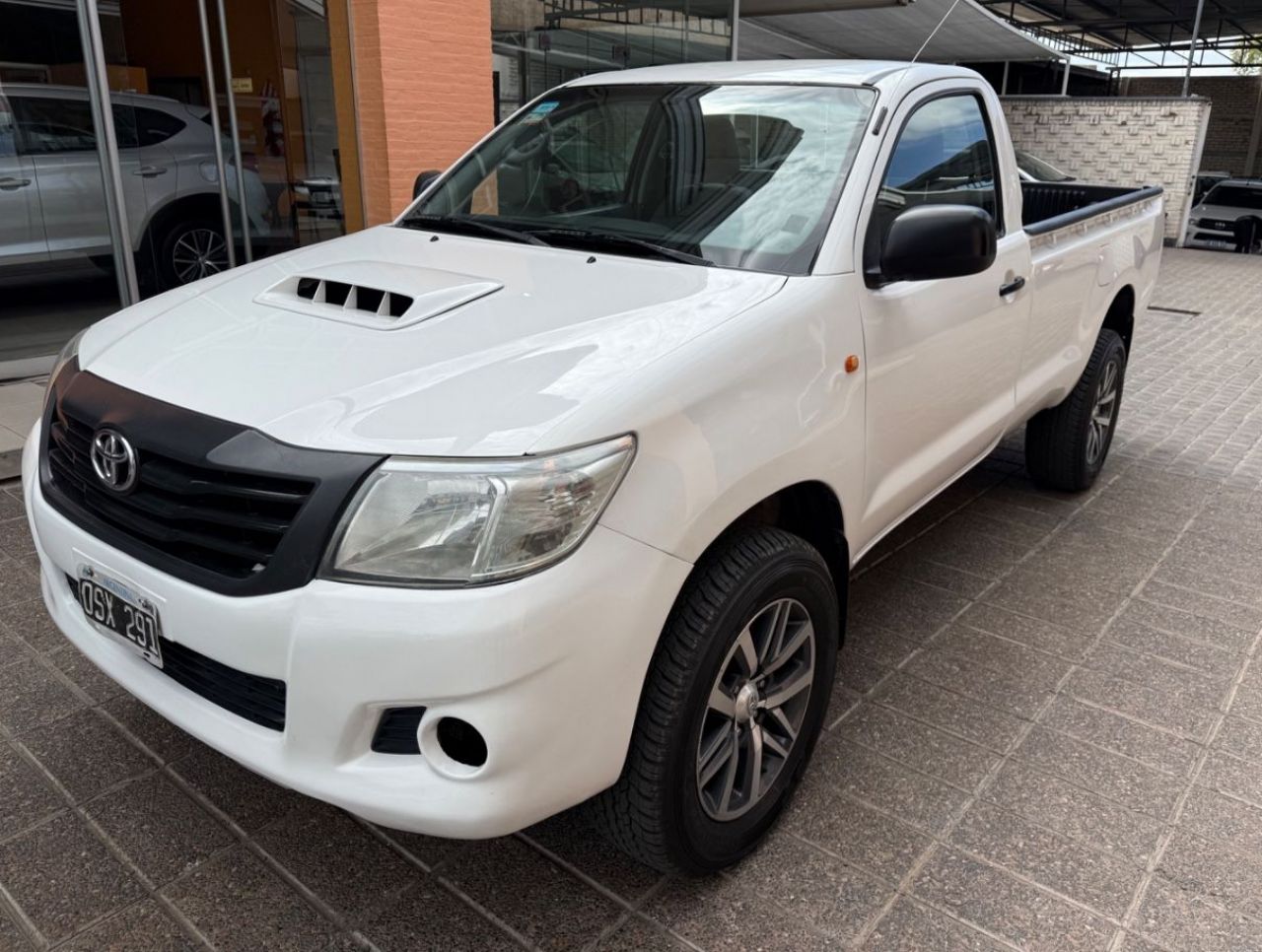 Toyota Hilux Usada Financiado en Mendoza, deRuedas