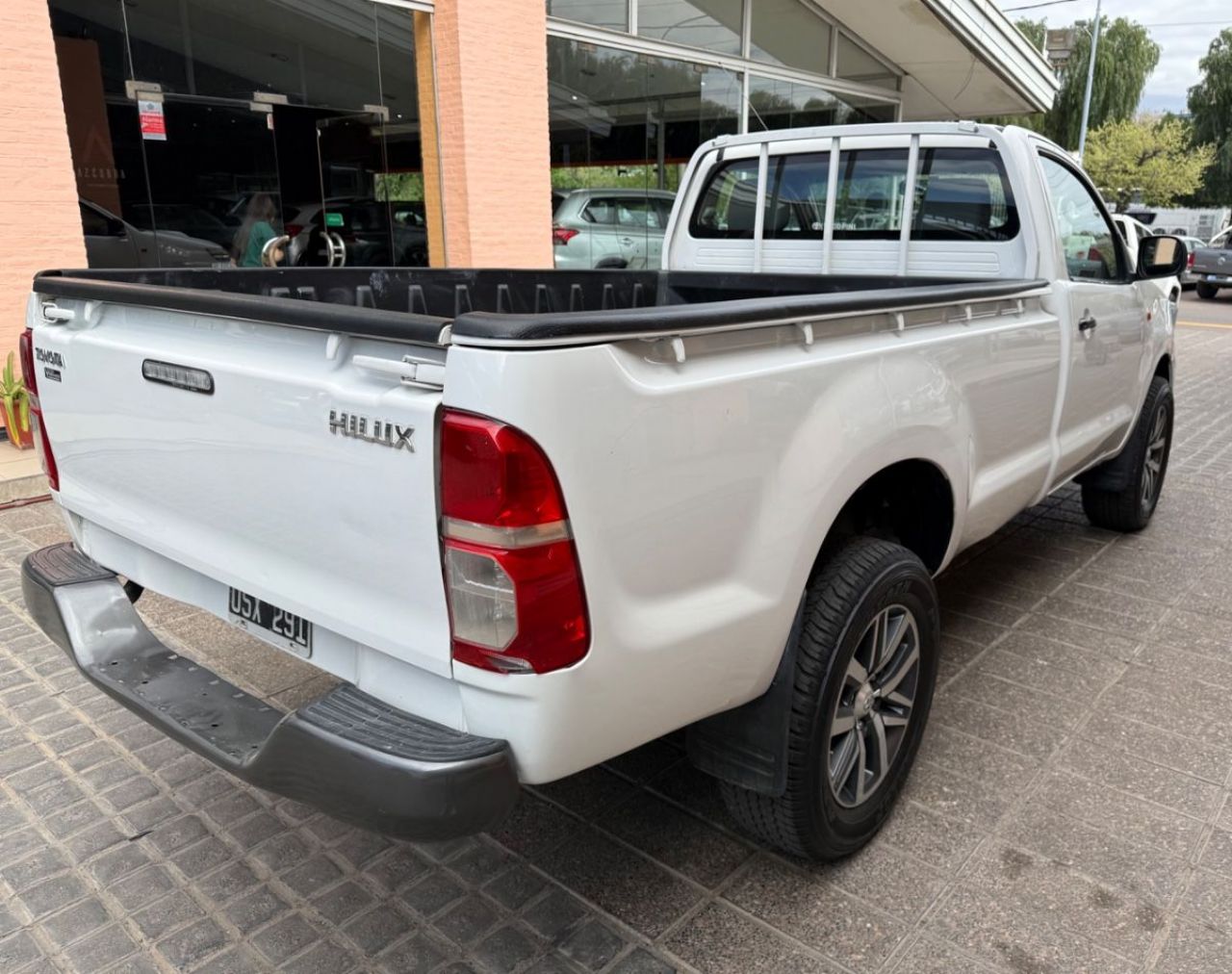 Toyota Hilux Usada Financiado en Mendoza, deRuedas