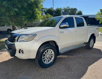Toyota Hilux Usada en Córdoba Financiado