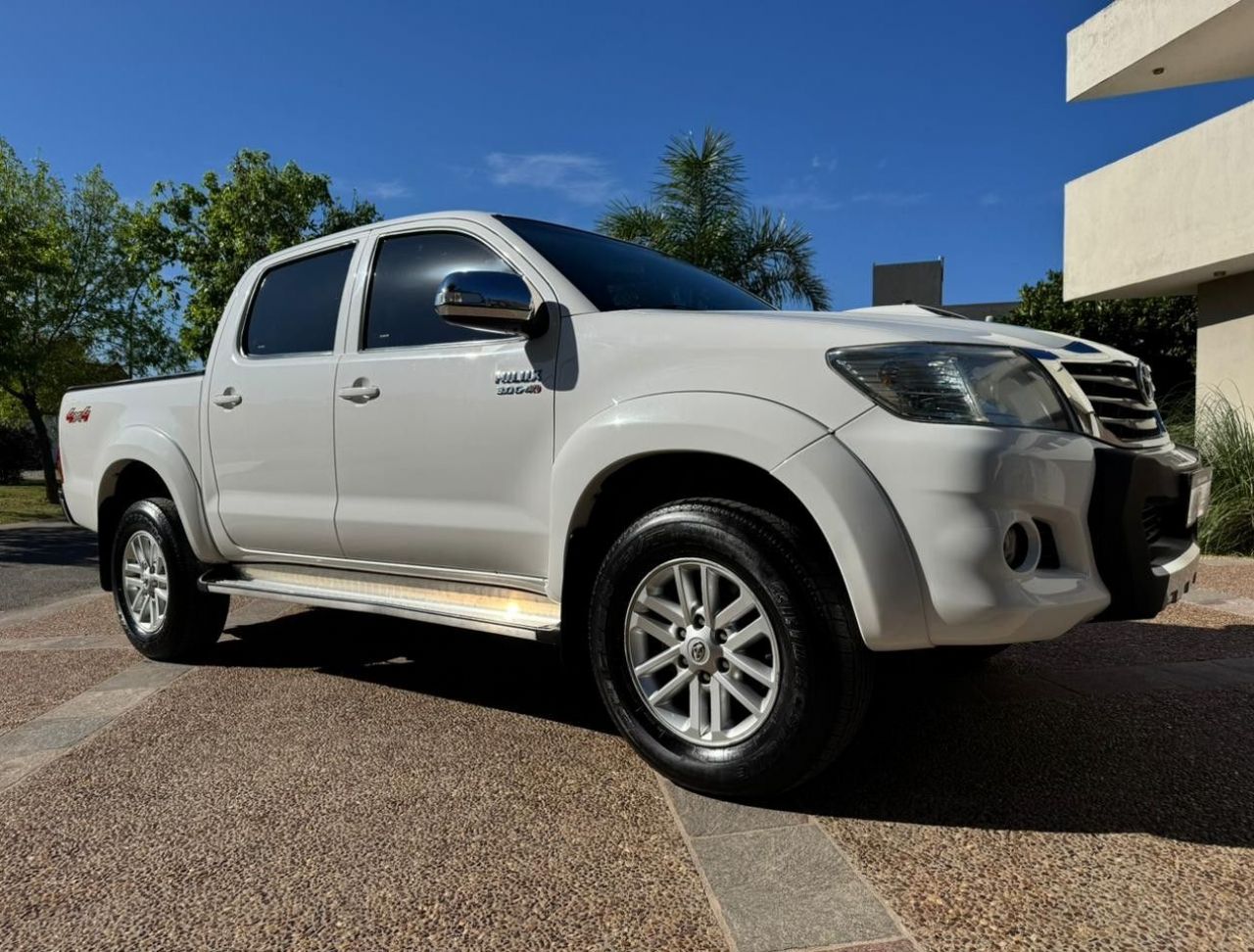 Toyota Hilux Usada Financiado en Córdoba, deRuedas