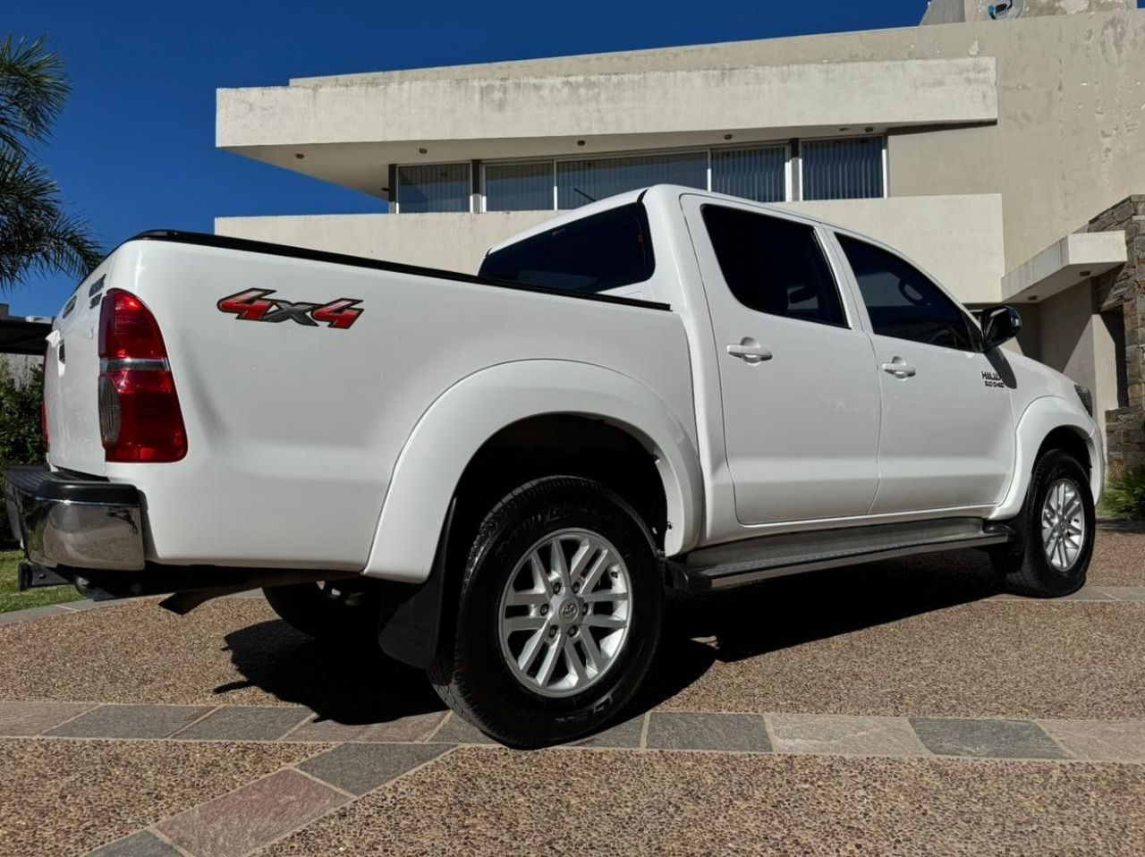Toyota Hilux Usada Financiado en Córdoba, deRuedas
