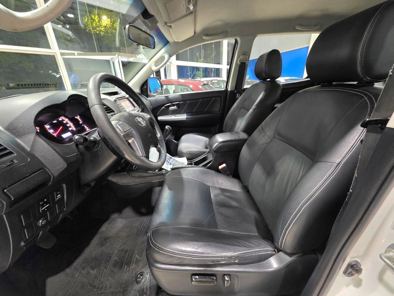 Toyota Hilux Usada Financiado en Mendoza, deRuedas