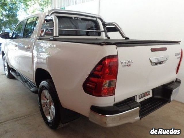 Toyota Hilux Usada en Mendoza, deRuedas