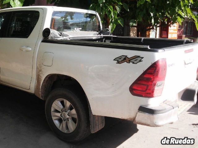 Toyota Hilux Usada en Mendoza, deRuedas