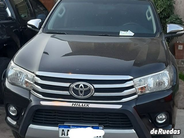 Toyota Hilux Usada en Mendoza, deRuedas