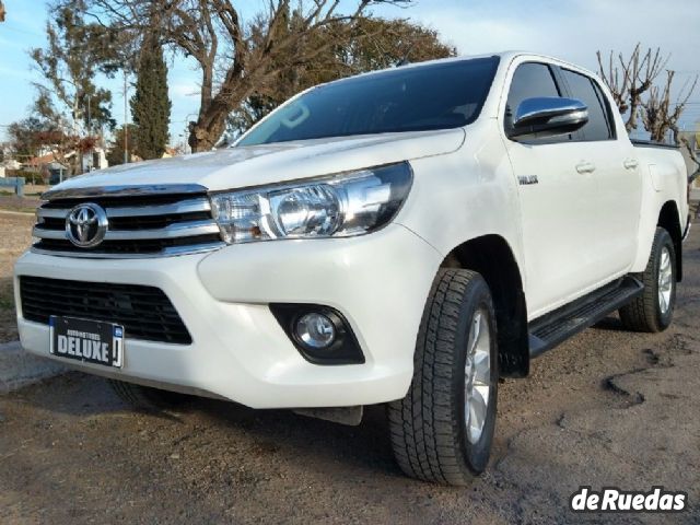 Toyota Hilux Usada en Mendoza, deRuedas
