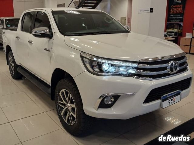 Toyota Hilux Usada en Mendoza, deRuedas