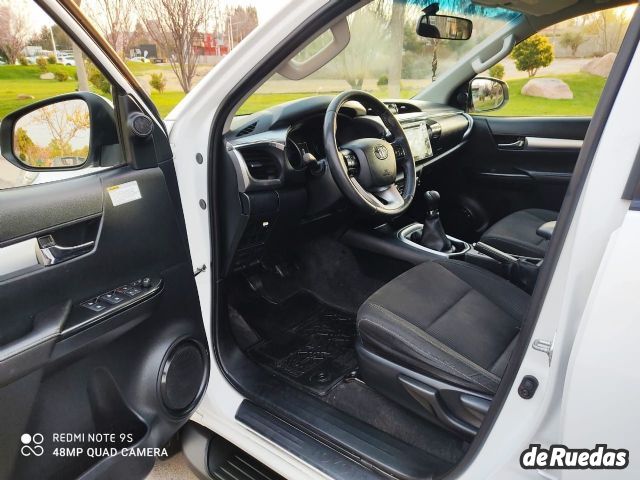 Toyota Hilux Usada en Mendoza, deRuedas