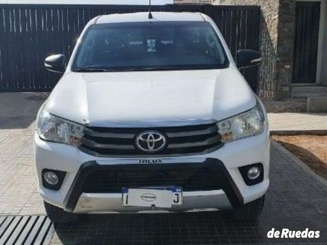 Toyota Hilux Usada en Mendoza, deRuedas