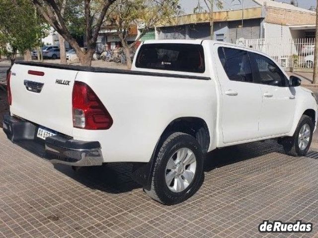 Toyota Hilux Usada en Mendoza, deRuedas