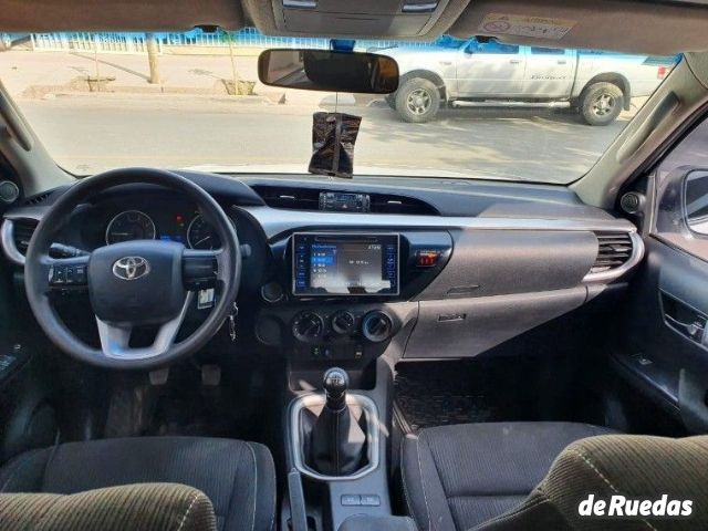 Toyota Hilux Usada en Mendoza, deRuedas