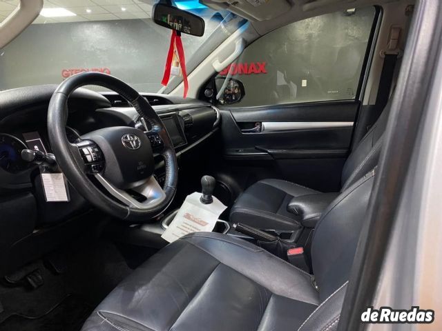 Toyota Hilux Usada en Mendoza, deRuedas