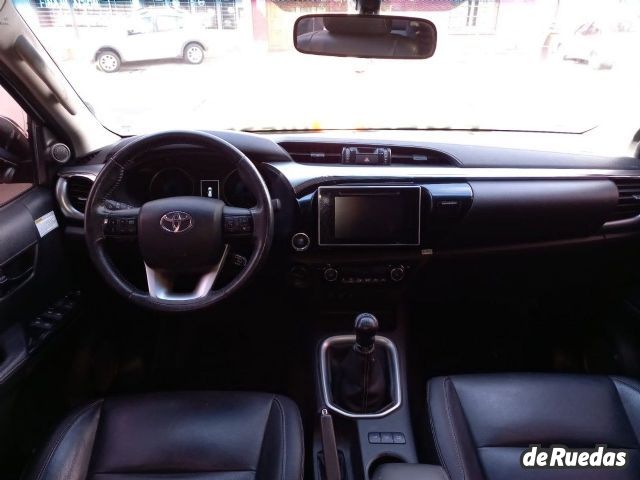 Toyota Hilux Usada en Mendoza, deRuedas