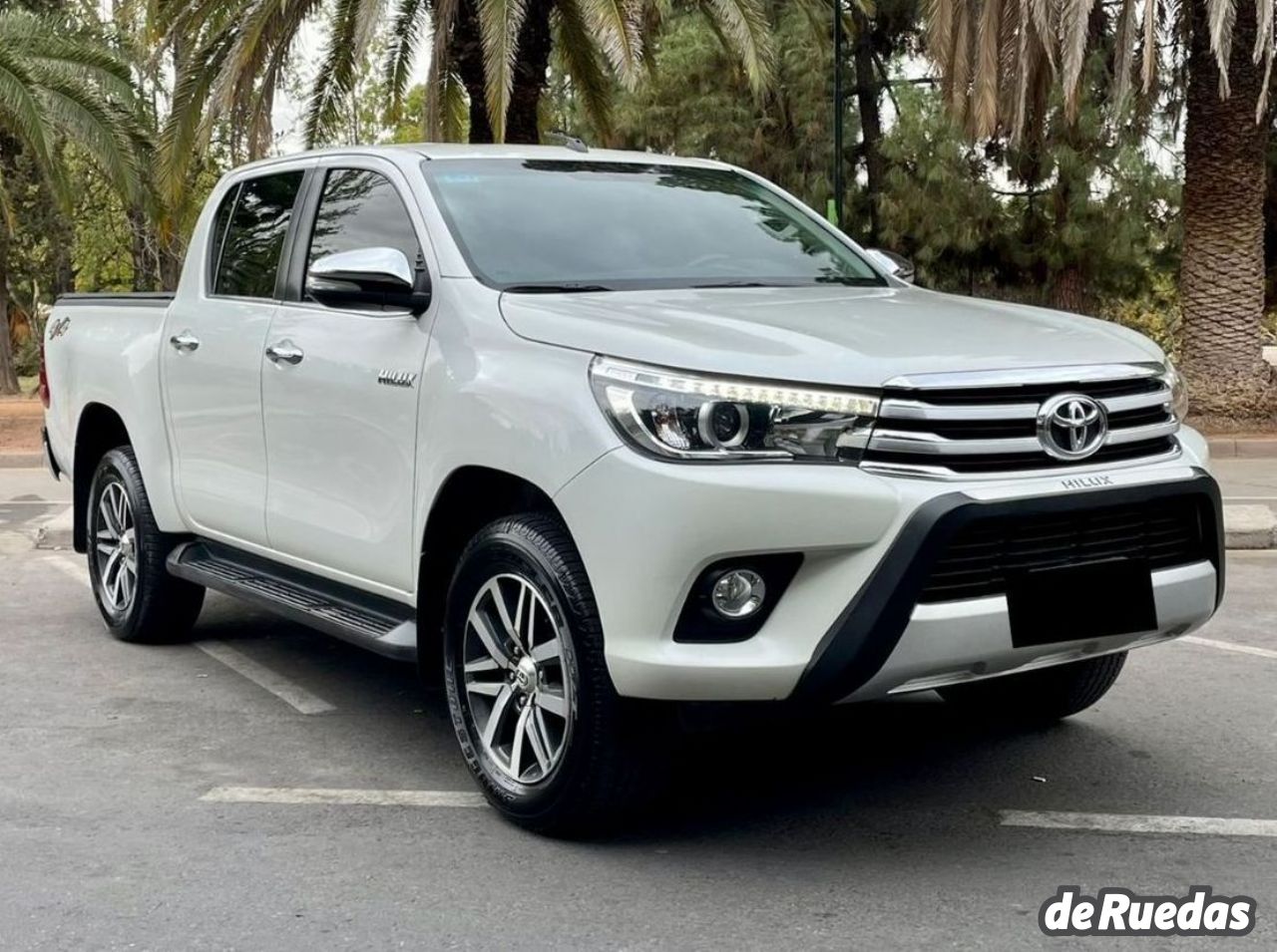 Toyota Hilux Usada en Mendoza, deRuedas