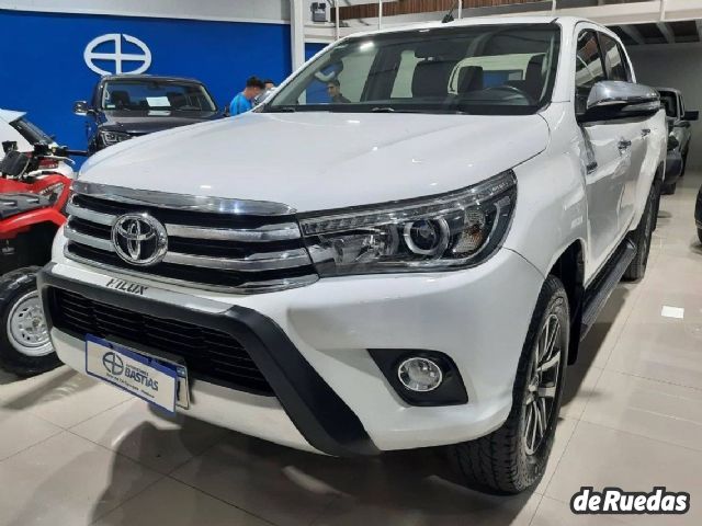 Toyota Hilux Usada en Mendoza, deRuedas