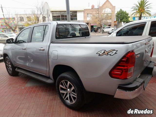 Toyota Hilux Usada en Mendoza, deRuedas