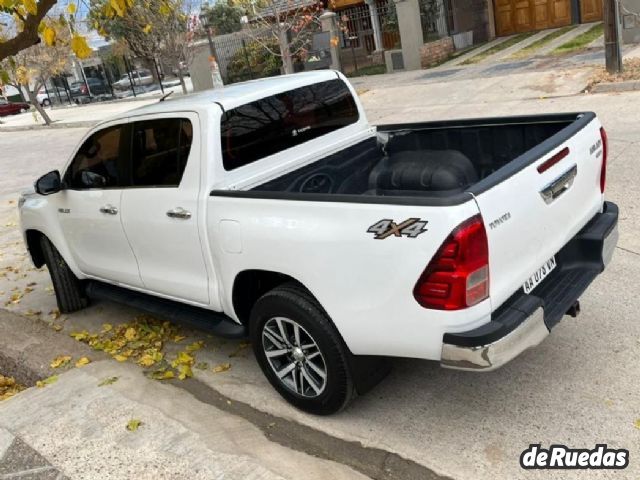 Toyota Hilux Usada en Mendoza, deRuedas