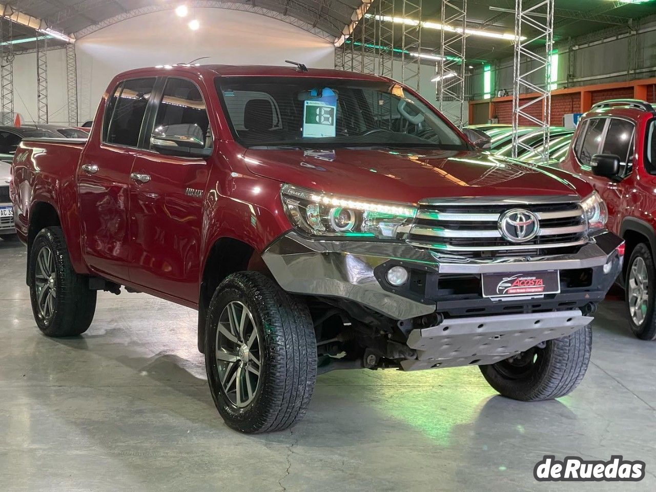 Toyota Hilux Usada en San Juan, deRuedas