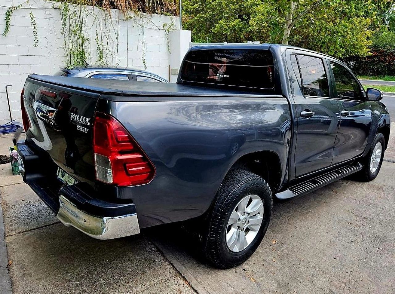 Toyota Hilux Usada en Mendoza, deRuedas