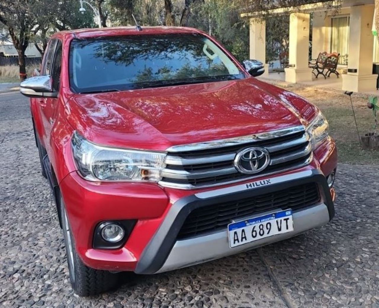 Toyota Hilux Usada en Córdoba, deRuedas