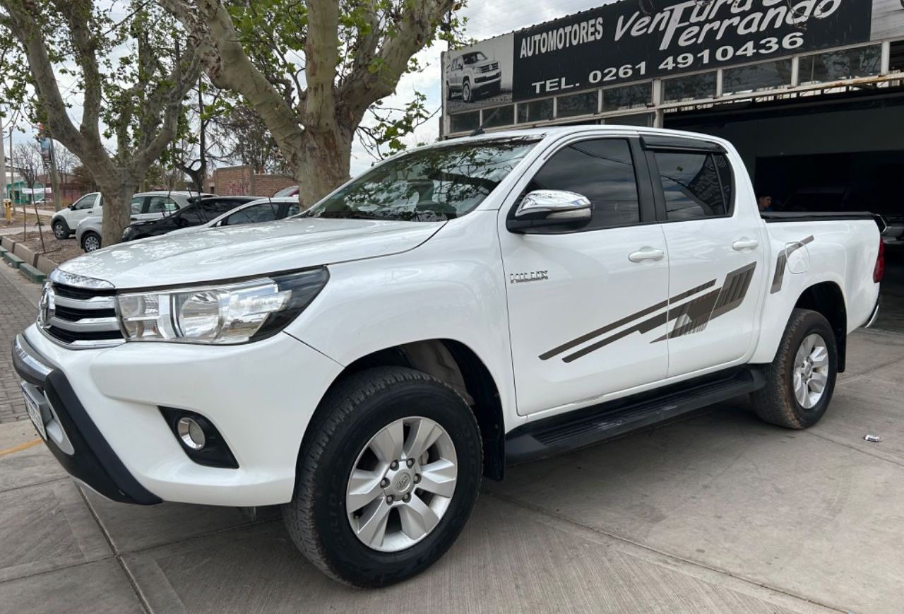 Toyota Hilux Usada en Mendoza, deRuedas