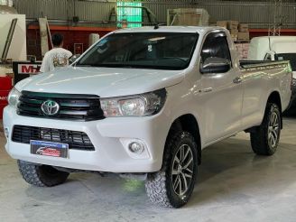 Toyota Hilux Usada en San Juan Financiado