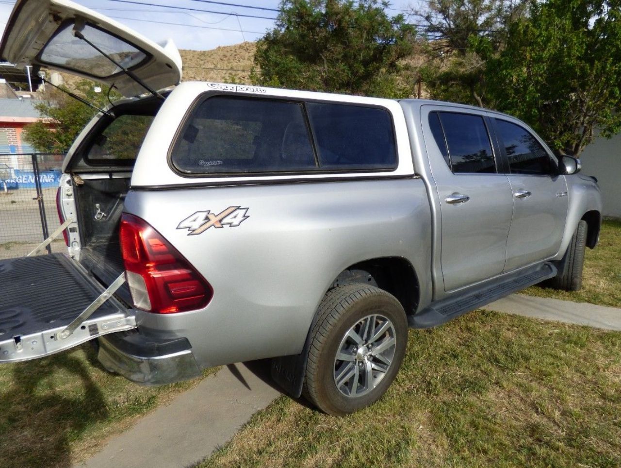 Toyota Hilux Usada en Mendoza, deRuedas