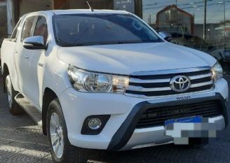 Toyota Hilux Usada en Córdoba Financiado