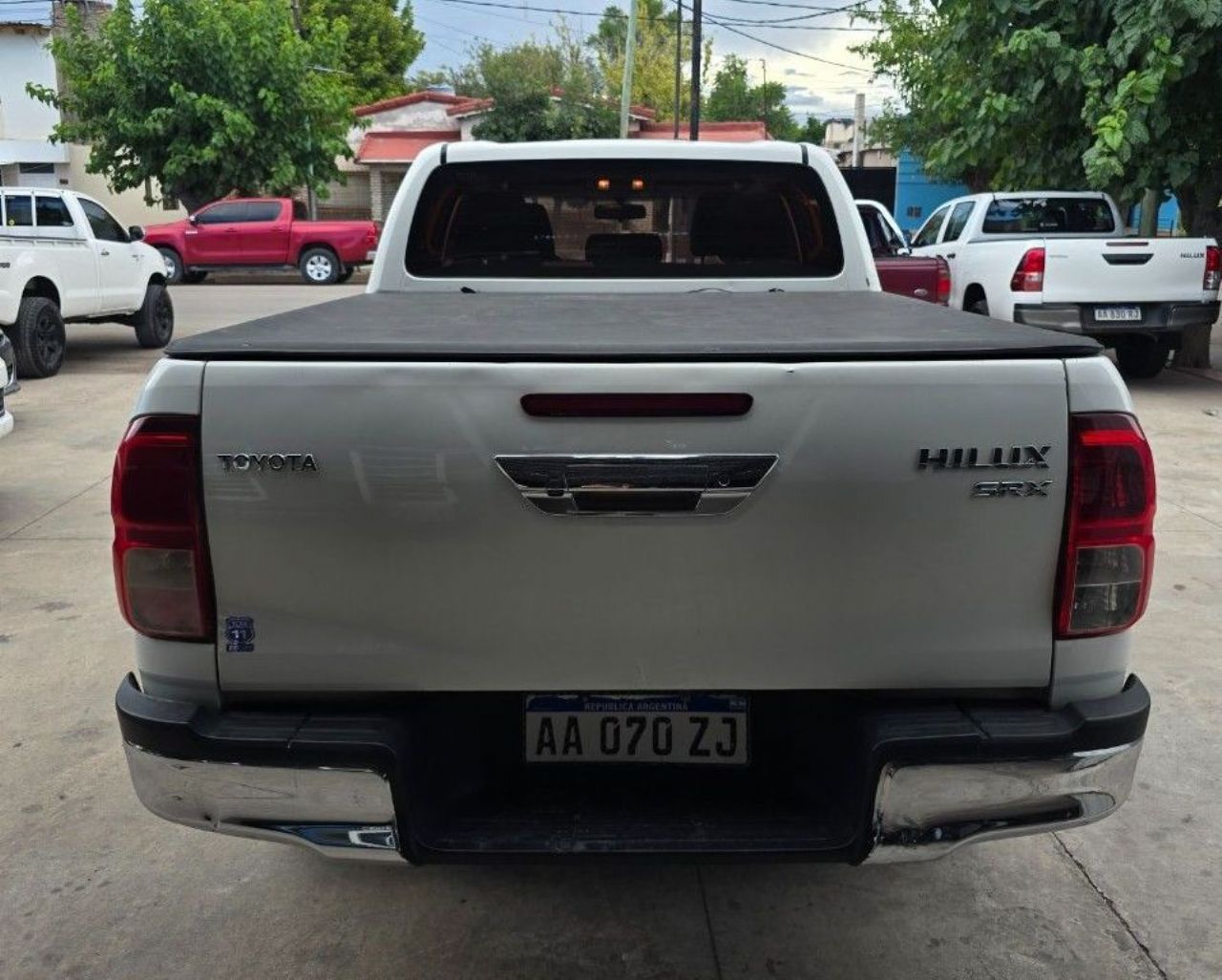 Toyota Hilux Usada Financiado en Mendoza, deRuedas