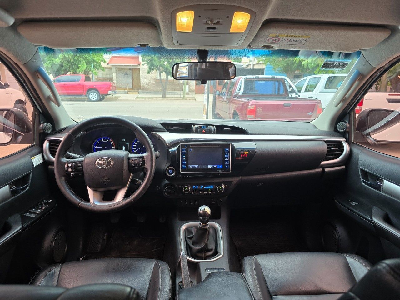 Toyota Hilux Usada Financiado en Mendoza, deRuedas