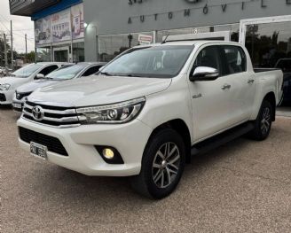 Toyota Hilux Usada en Córdoba Financiado