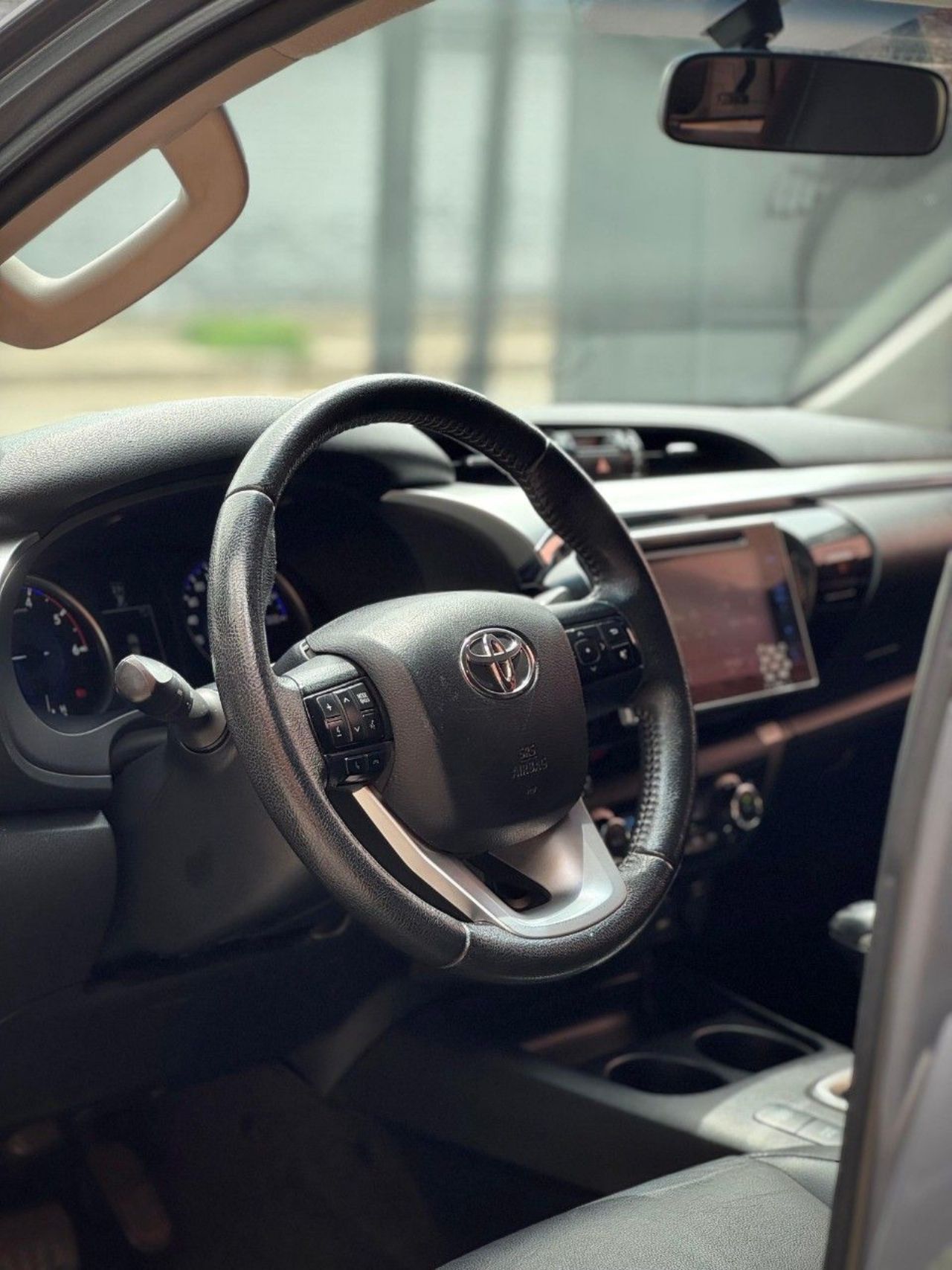 Toyota Hilux Usada en Córdoba, deRuedas